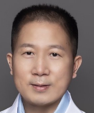 李伟